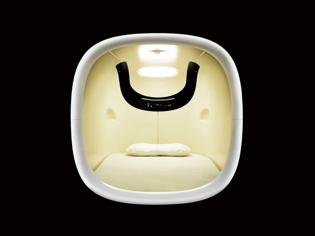 9h 나인아워즈 하카타 스테이션 2