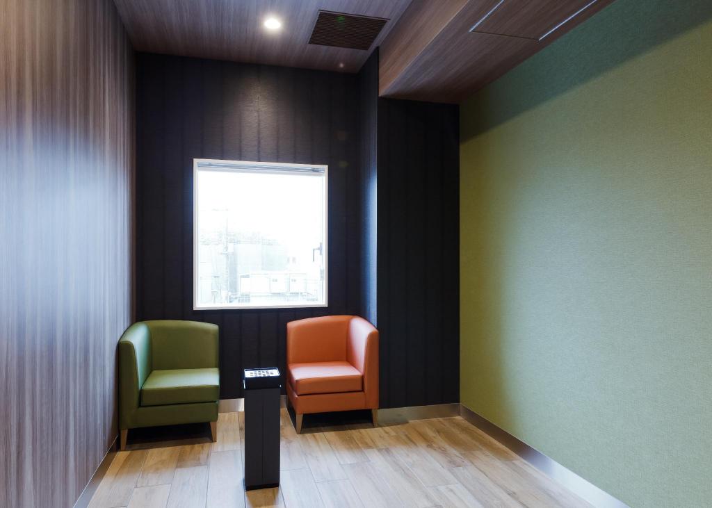 KEIKYU EX INN HANEDA 3 minutes walk from A2 Exit of Tenkubashi Station 3